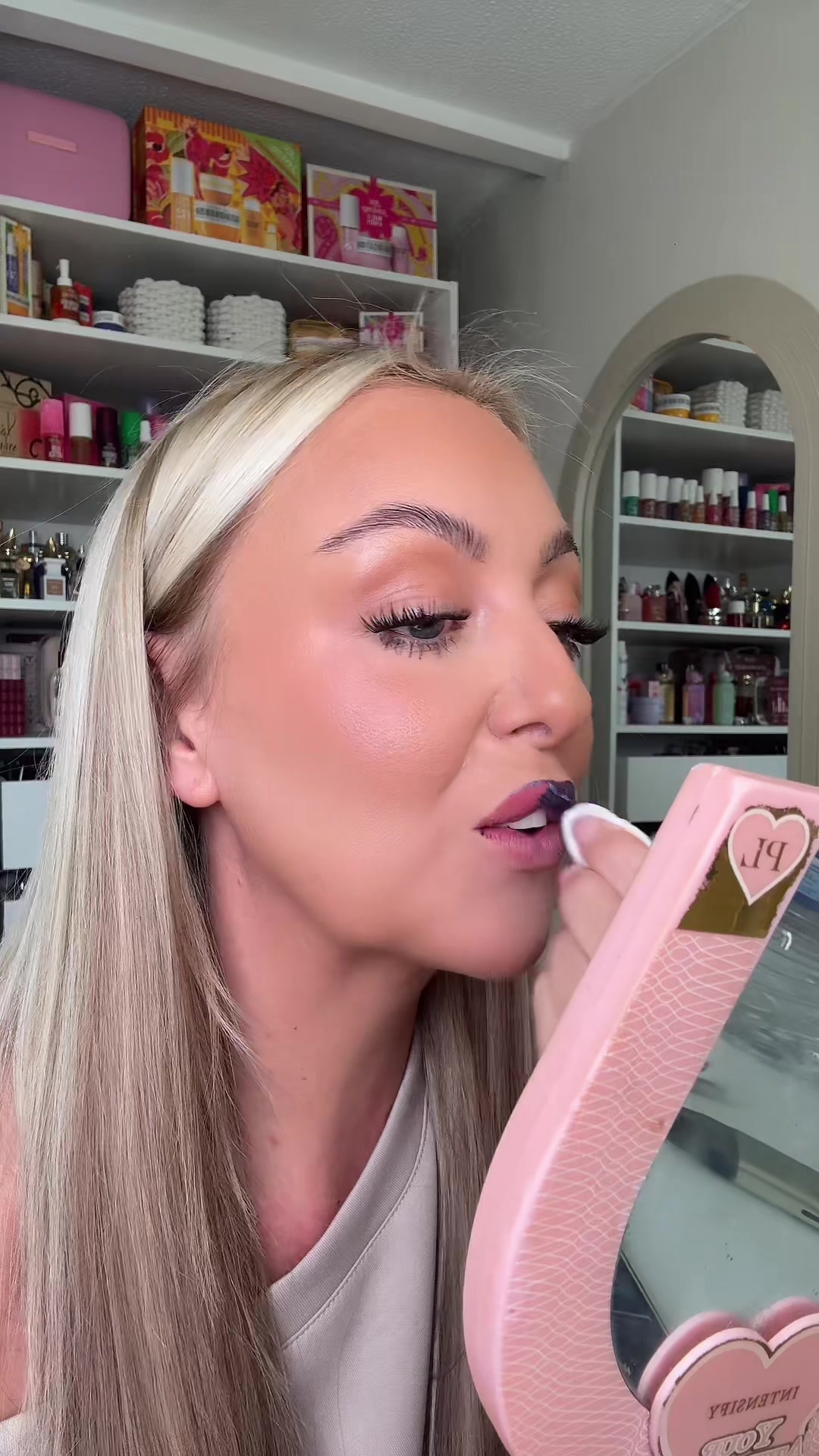 TikTok post by @jodie1303 for Wonderskin. Caption reads: The shade Adore! @Wonderskin Beauty @Wonderskin 💋....