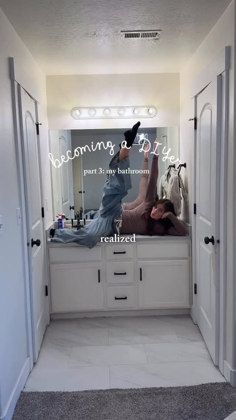 Instagram post by @stephrevans for Rust-Oleum. Caption reads: First time trying @rustoleum decorative glaze!!!....