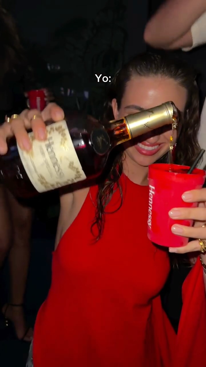 Instagram post by @kaitlyy__ for Hennessy. Caption reads: Siempre estoy puesta para un after party y....