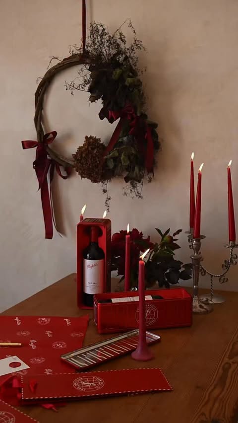 Instagram post by @lisadanielle__ for Penfolds Wines. Caption reads: holiday gifting has never looked so chic,....