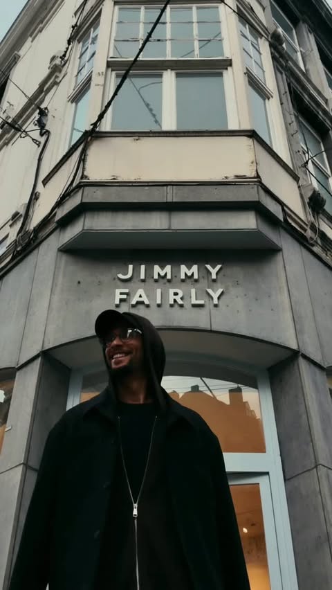 Instagram post by @issam_gaucho for Jimmy Fairly. Caption reads: Thanks for this cool experience @jimmyfairly 👓....