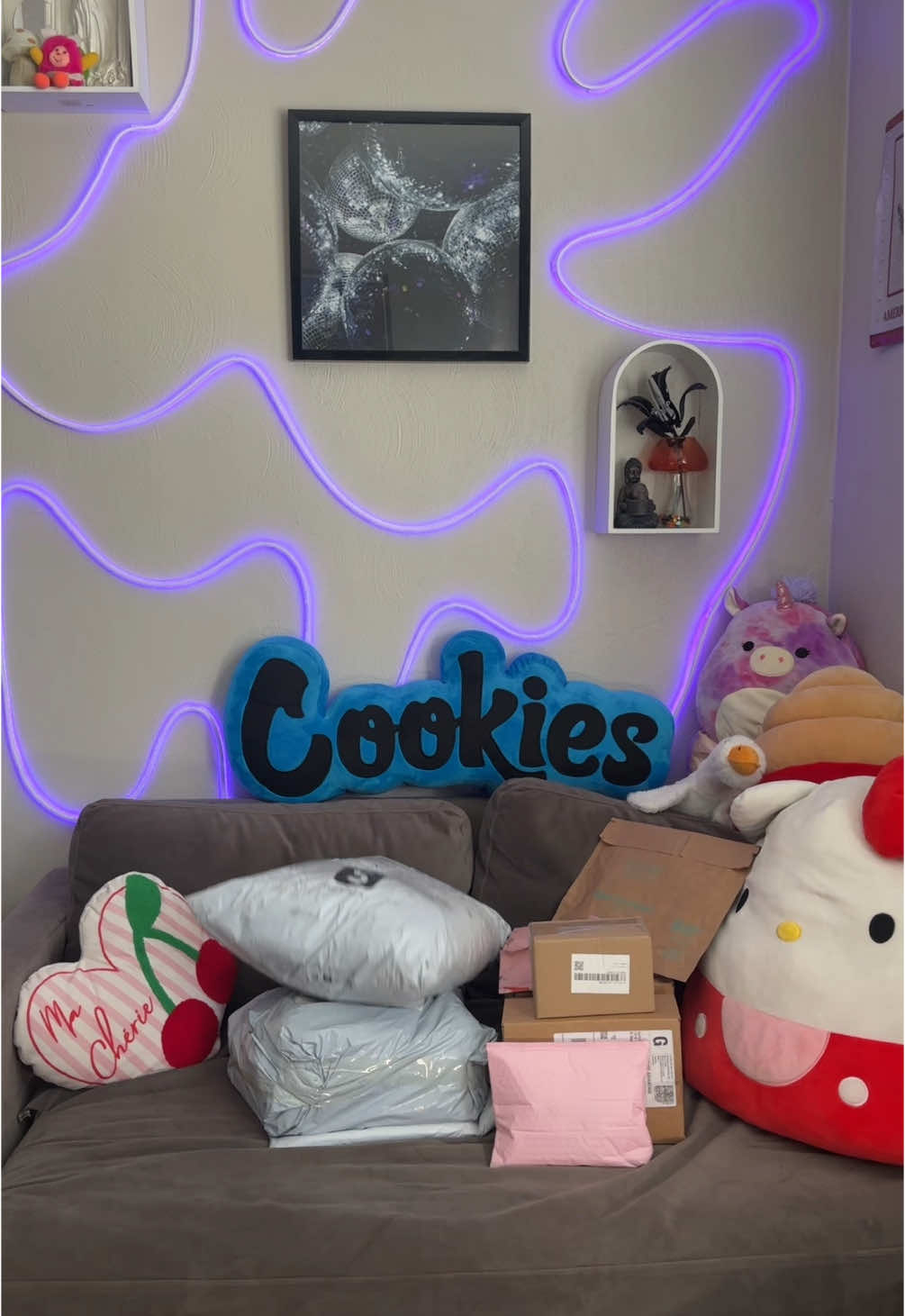 TikTok post by @jillian.duvall for Shop Tucky. Caption reads: [...] Causemetics @Authentic Beauty Concept @Shop....