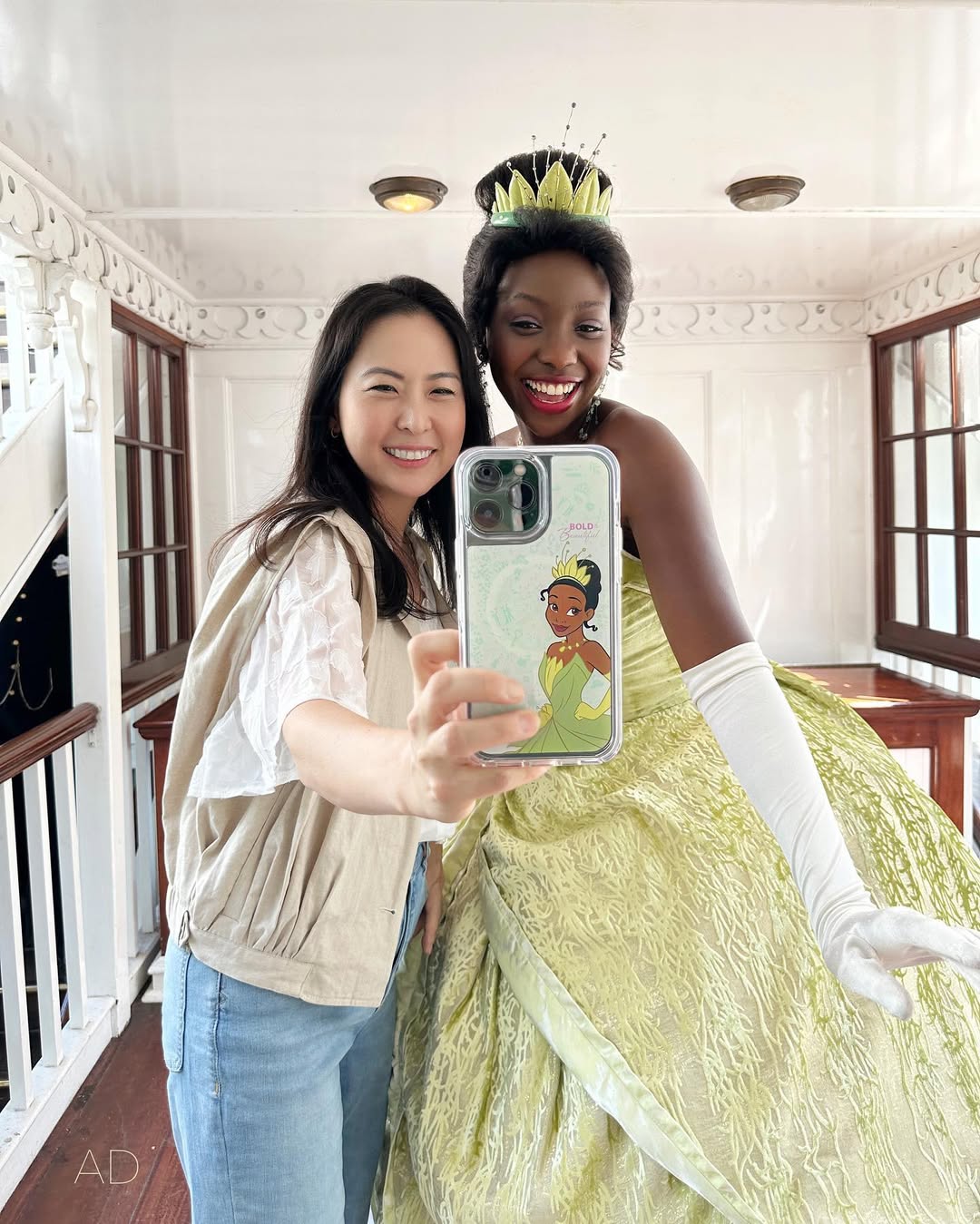 Instagram post by @lauraiz for Otterbox. Caption reads: 👑 I received these cute Disney @OtterBox phone....