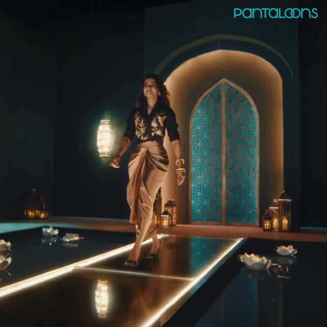 Instagram post by @amazing.amdavad for Pantaloons. Caption reads: ✨ Your imagination is the only limit.✨
This....