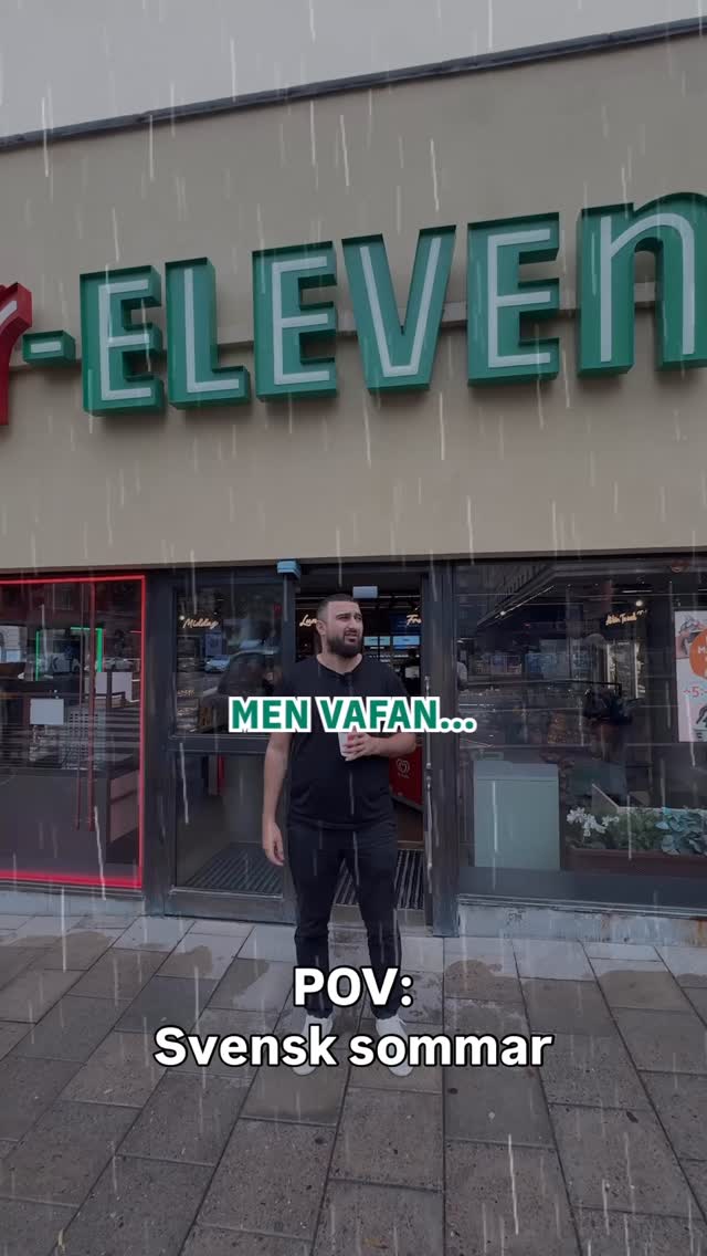 Instagram post by @yousifjawaad for 7-Eleven. Caption reads: Samma visa varje år 😅☀️🌧️.