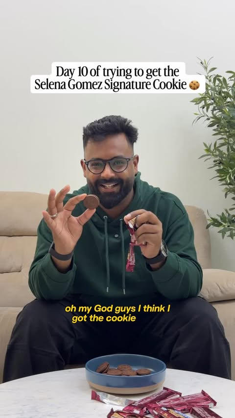 Instagram post by @tableeforone for OREO. Caption reads: OREO x Selena Gomez ? 🍪😍

This is a special....