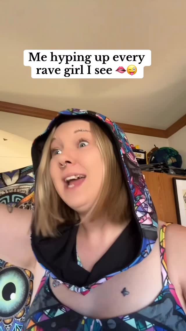 Instagram post by @_leblunt_ for iHeartRaves. Caption reads: FUCCKK IT UP🤩 @iheartraves Black Friday deals are....