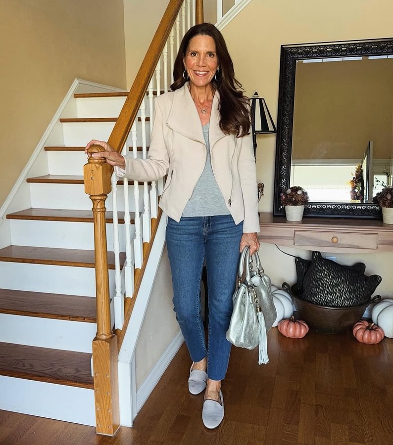 Instagram post by @emilysarmo for Gibsonlook. Caption reads: Thanksgiving is the time to really appreciate all....