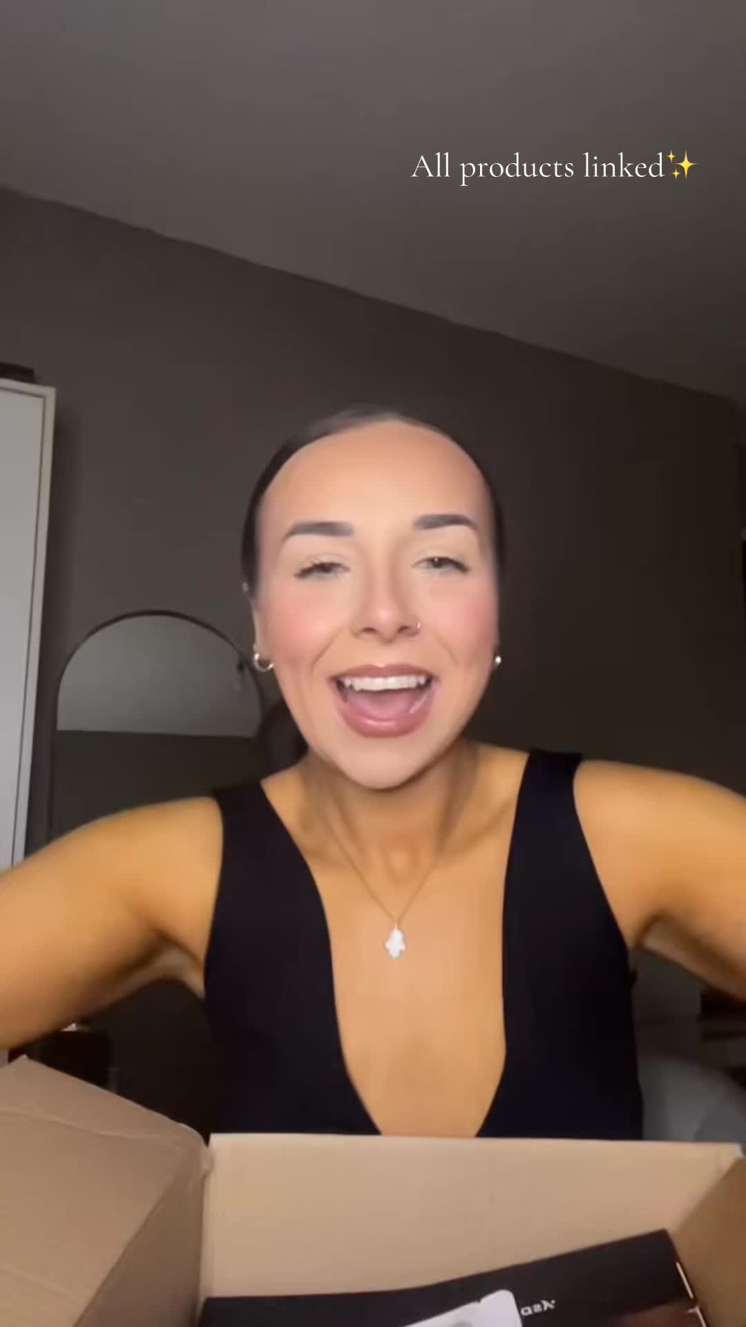 TikTok post by @jesskillilea for CAKES Body. Caption reads: [...] @Glowxie @Kind Patches @Free Soul @CAKES....