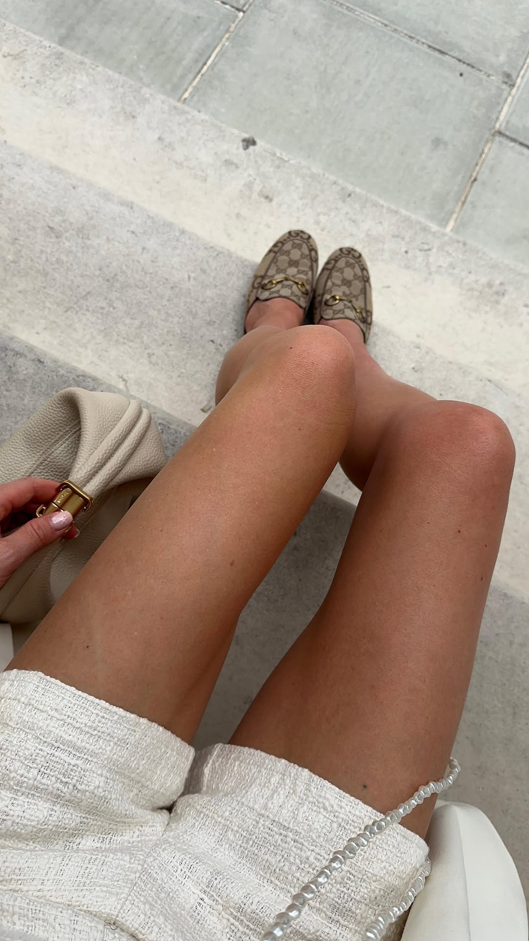 Instagram post by @withameliataylor for Skinny Tan. Caption reads: ad - how I achieve that sun kissed glow ✨ 

I have....