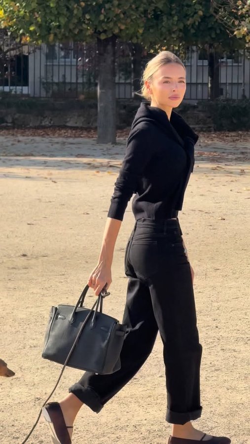 Instagram post by @marielounurk for Everlane. Caption reads: paris finally feels like fall 🍂
@everlane....