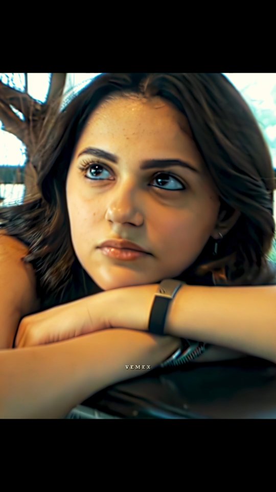 Instagram post by @vemex__editz for Yash Raj Films. Caption reads: Bs Aysi hi bandi chahiye 🥰 ..
.
.
Credits: @yrf,....