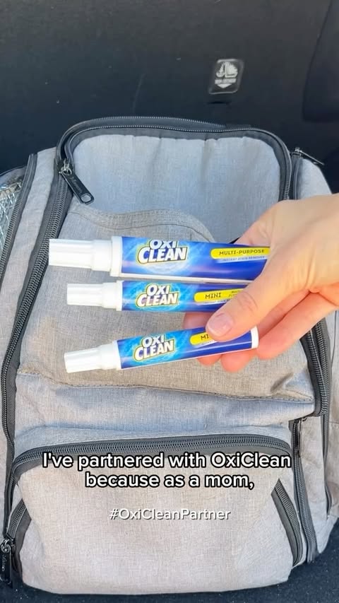Instagram post by @realugc_rachel for OxiClean. Caption reads: @oxicleanofficial pens are my go-to for all the....