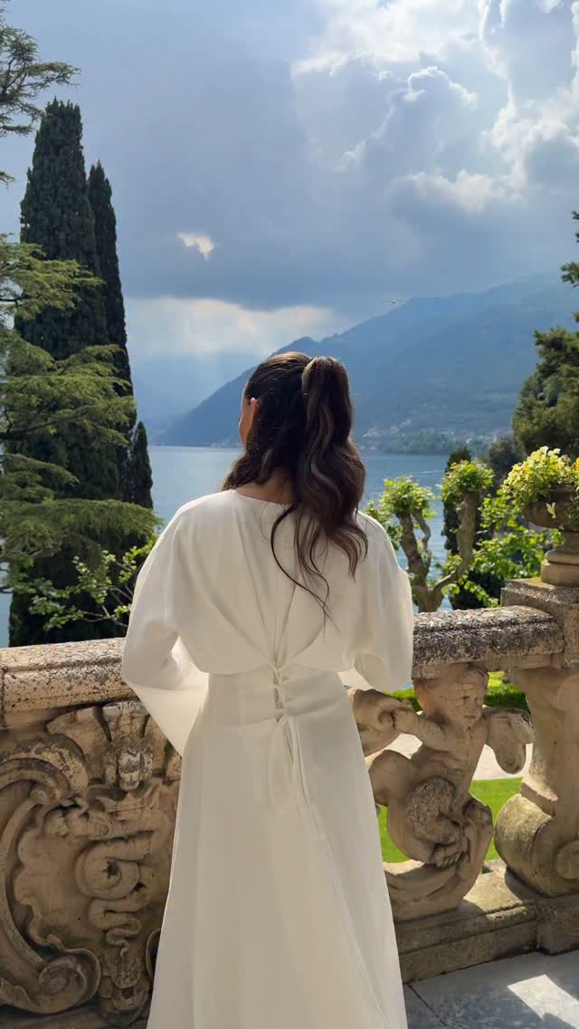 Instagram post by @kuebragvn for LOSYANA. Caption reads: [ad] Fit check w @losyana.shop 🤍✨
code: KUEBRA....