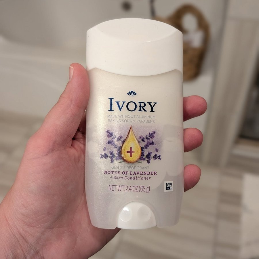 Instagram post by @officialjenc for Ivory Soap. Caption reads: [...] great and does the job! @influenster....