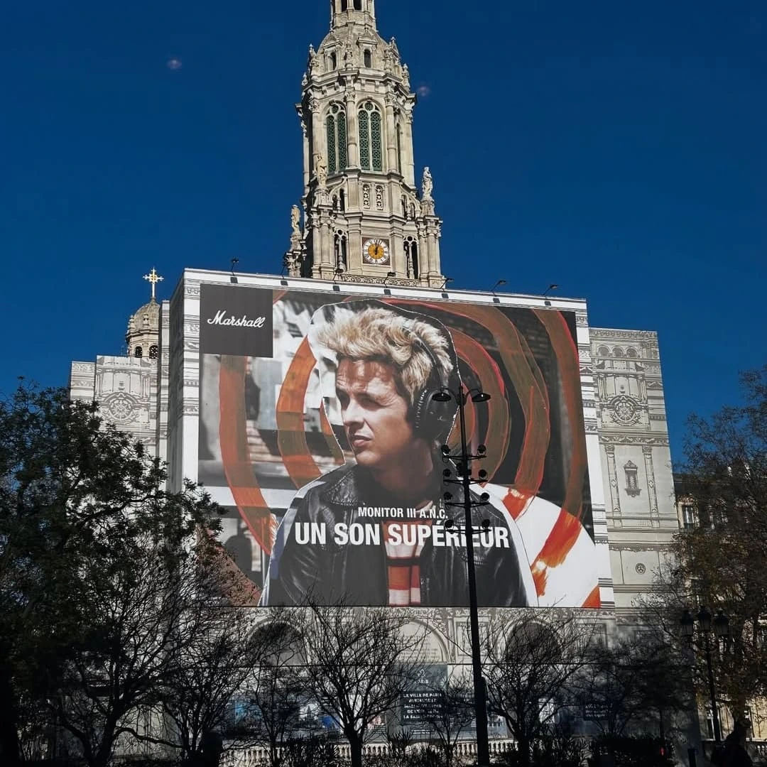 Instagram post by @greendayitalianrageandlove for Marshall Headphones. Caption reads: Have you spotted these cool Marshall x Billie Joe....