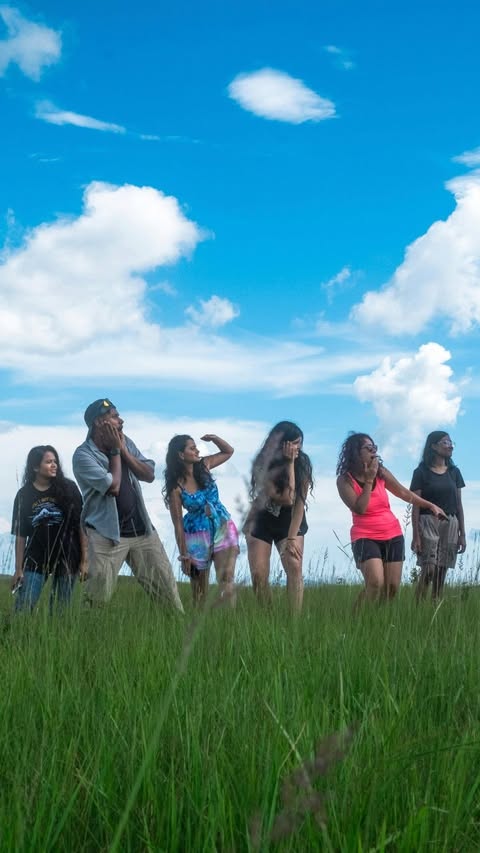 Instagram post by @sayannath for MakeMyTrip. Caption reads: [...] cab bookings — especially now 🫣
@makemytrip....