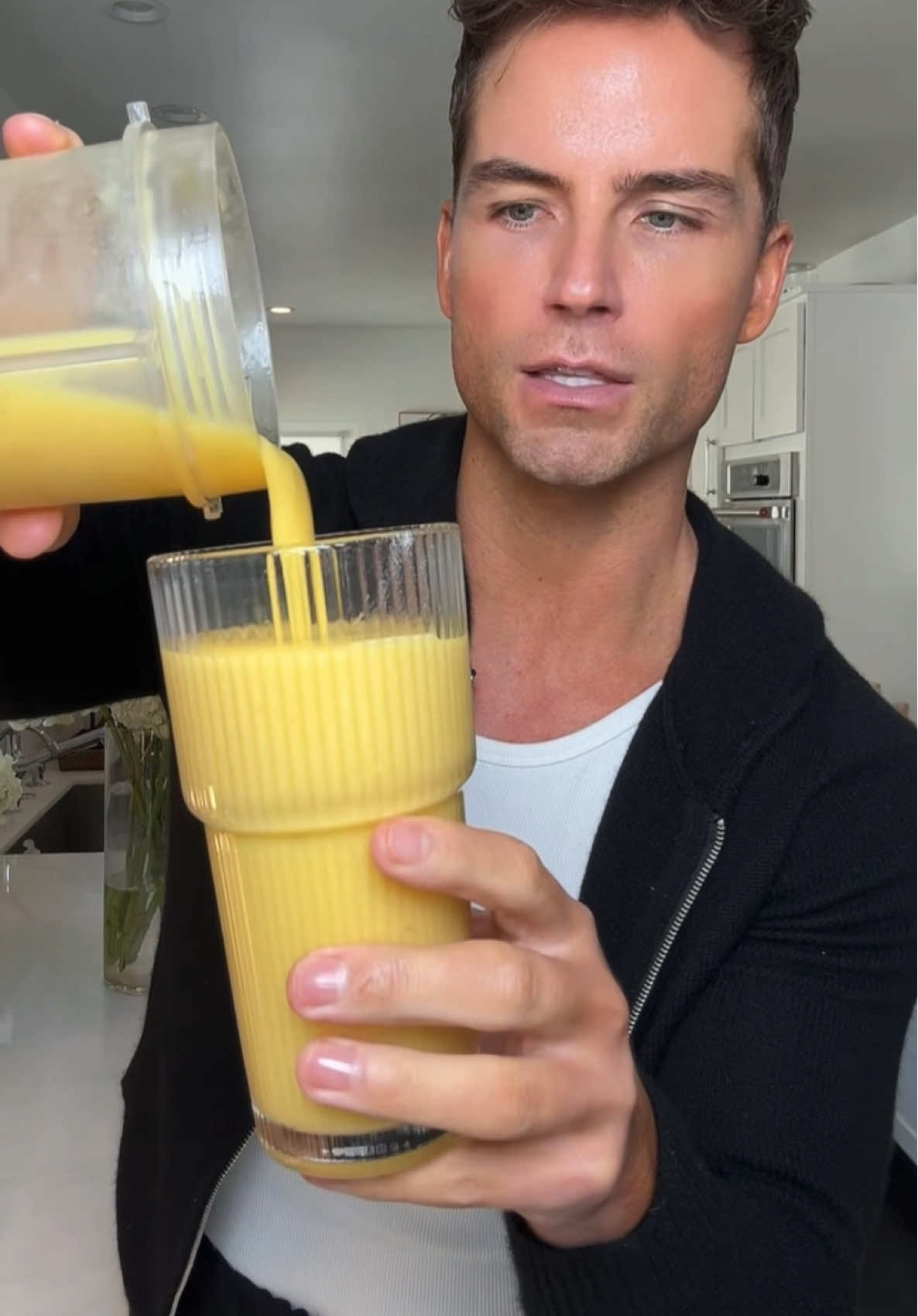 TikTok post by @bobbyboydliving for Barlean's. Caption reads: [...] #healthysmoothie #supplementsthatwork....