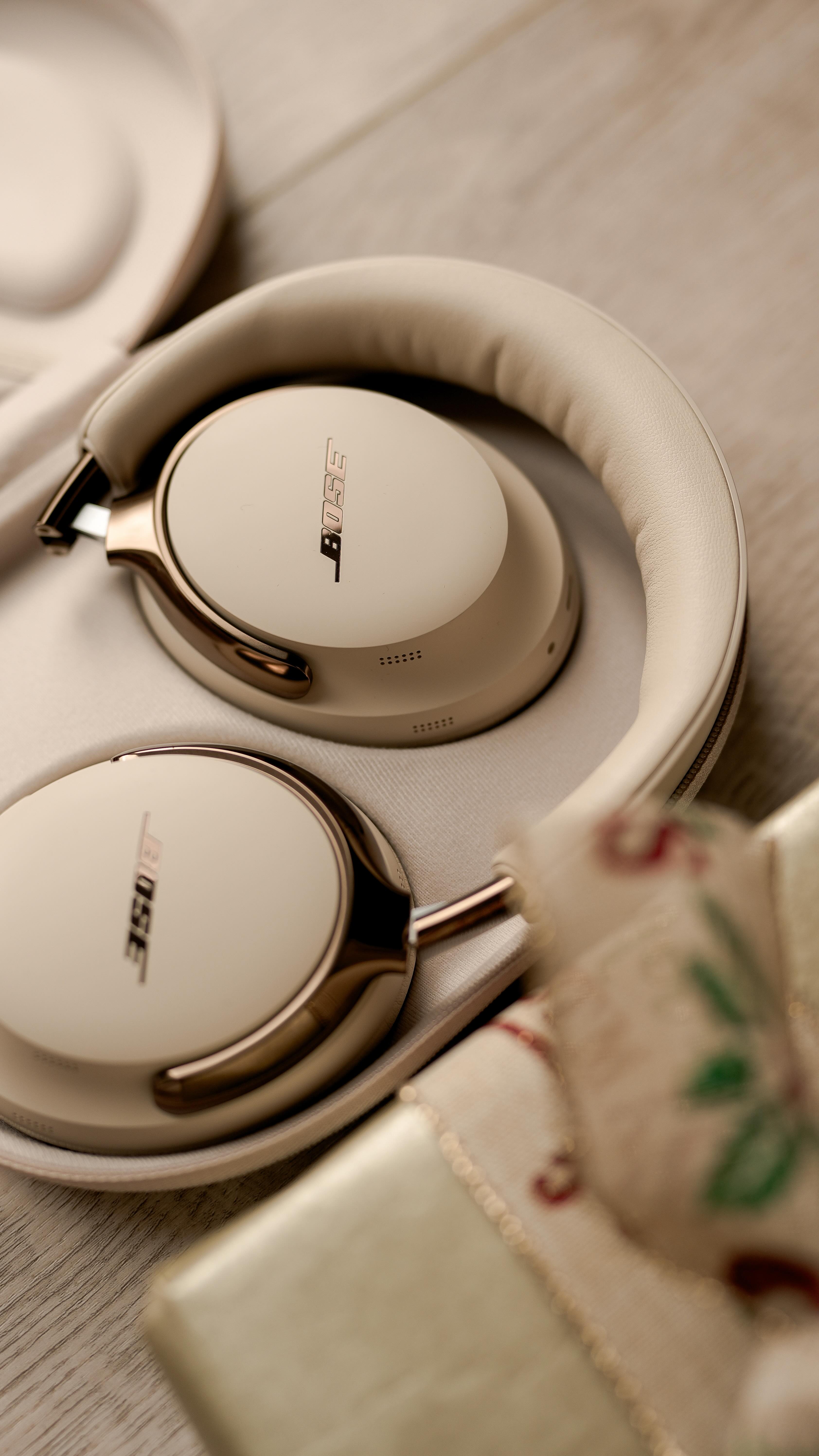 Instagram post by @cyisthelimit for Bose. Caption reads: ad Travelling home for the holidays with @bose 🎧....