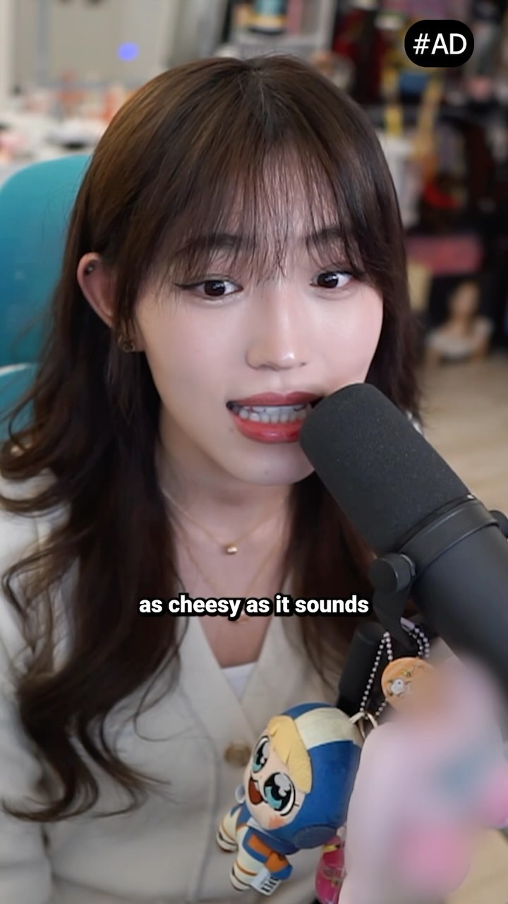 Instagram post by @yoojpls for Apex Legends. Caption reads: part 2 of my apex story! thank you @playapex !!!....