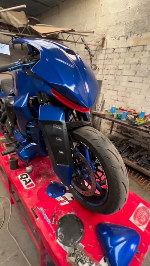 Instagram post by @titan_automotive_mex for Creality. Caption reads: 3D printing a motorcycle with my Creality K2 Pro....