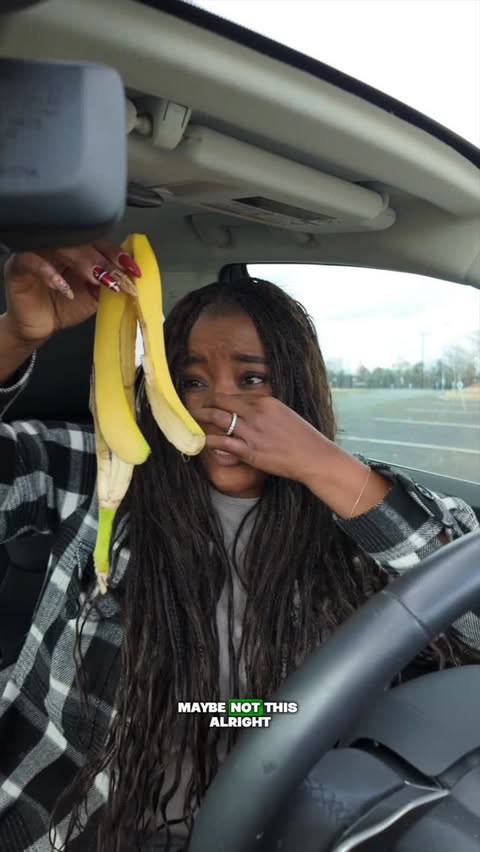 Instagram post by @team2moms for GoGo squeeZ. Caption reads: 🥄When you panic because you forgot the spoon and....