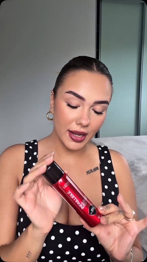 Instagram post by @ada_nelke for L'Oréal Paris. Caption reads: Kõrge katvus, kerge tunne nahal = meik mis püsib....