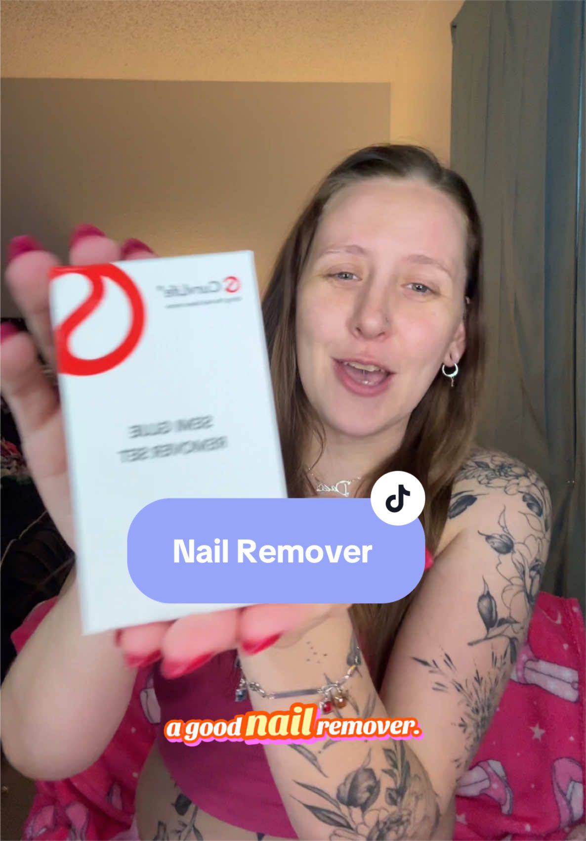 TikTok post by @lilmama_224 for CurvLife_official. Caption reads: Never loved a remover so much!! @Curvlife....