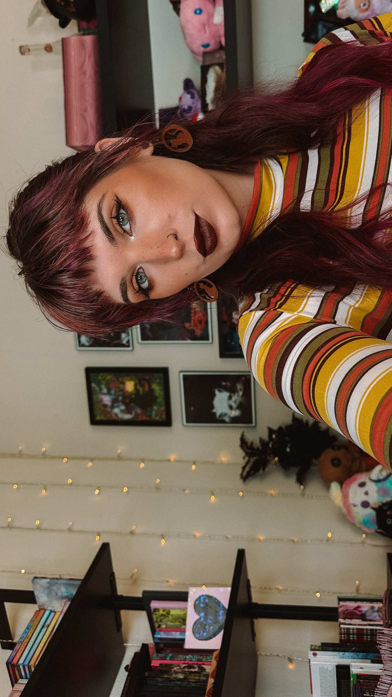 TikTok post by @battybean_ for ONE SIZE BEAUTY. Caption reads: 🍂🍯🪵🐿️ ✖️FACE✖️ @Freck Beauty rich bitch primer....