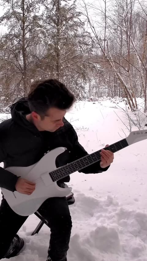 Instagram post by @jamiedjazz for Aeroband. Caption reads: Calming 90s Guitar Tones with the AeroBand Guitar....