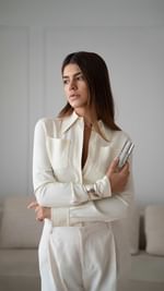 Instagram post by @karolinachomistek for Eucerin SK. Caption reads: Nový must have kúsok, ktorý určite nemôže chýbať....