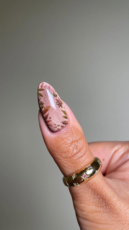 Instagram post by @sansungnails for ICEGEL. Caption reads: Glazed Autumn 🍂🍁🍃
…
After doing some reverse....