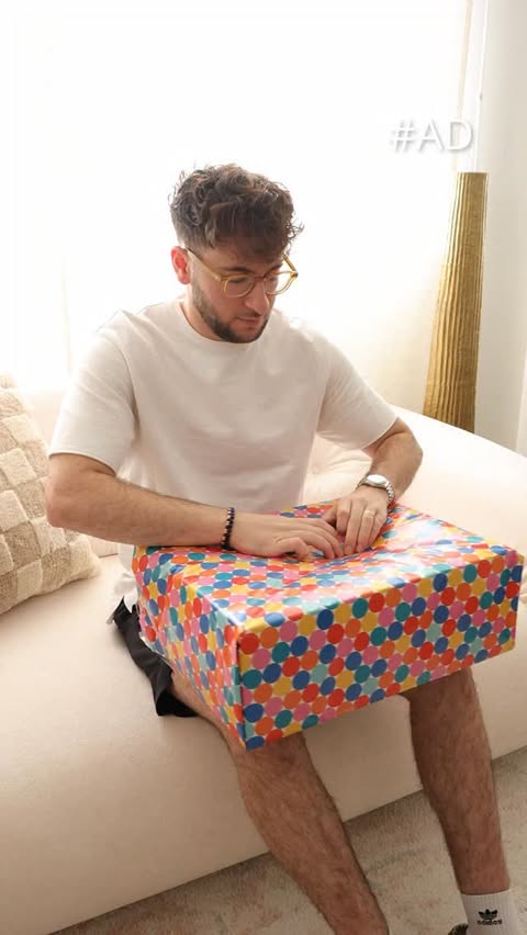 Instagram post by @aroncohen for Champs Sports. Caption reads: #ChampsSportsPartner I gifted myself the perfect....