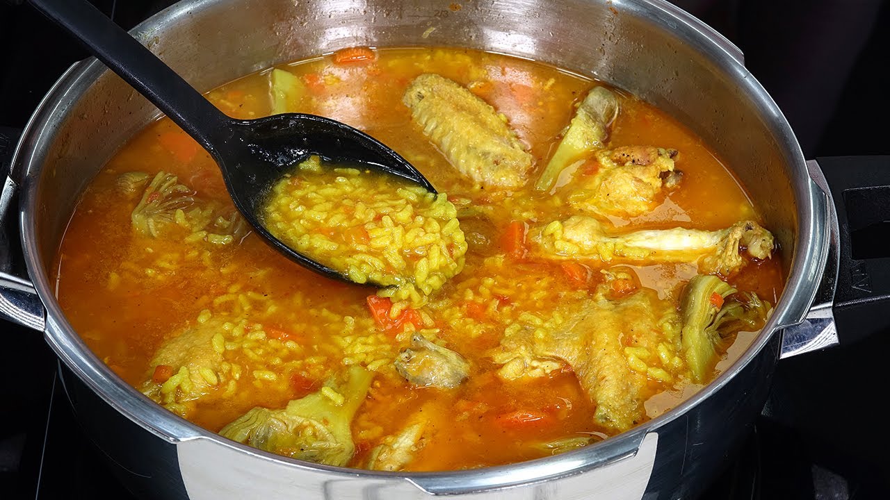 YouTube post by @LoliDominguezJimenez for Freepik. Caption reads: Soupy Rice with Chicken Wings. A healthy recipe,....
