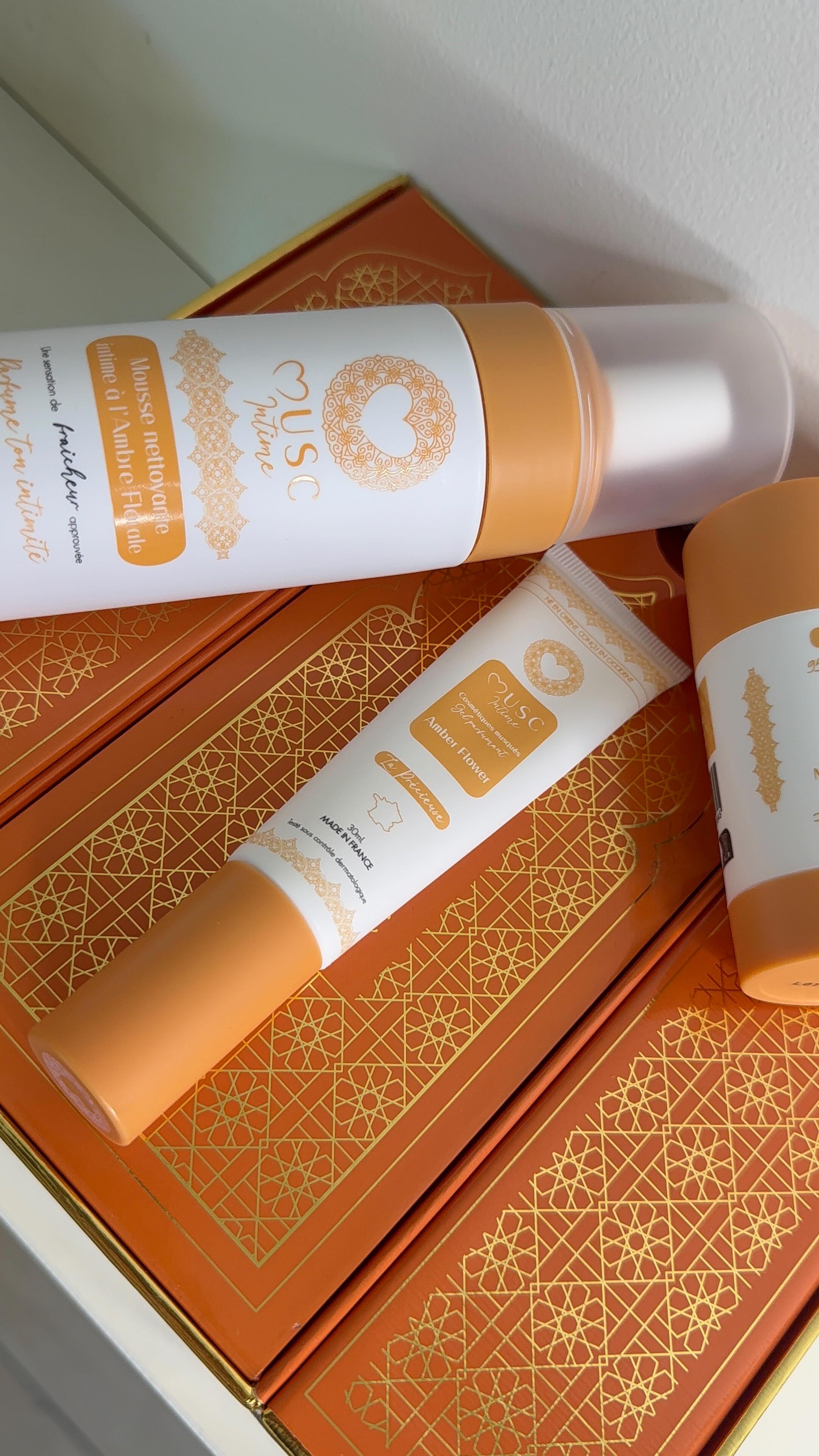 Instagram post by @melissa__azak for Musc Intime. Caption reads: Ma nouvelle routine avec @muscintime 💕 
Je vous....