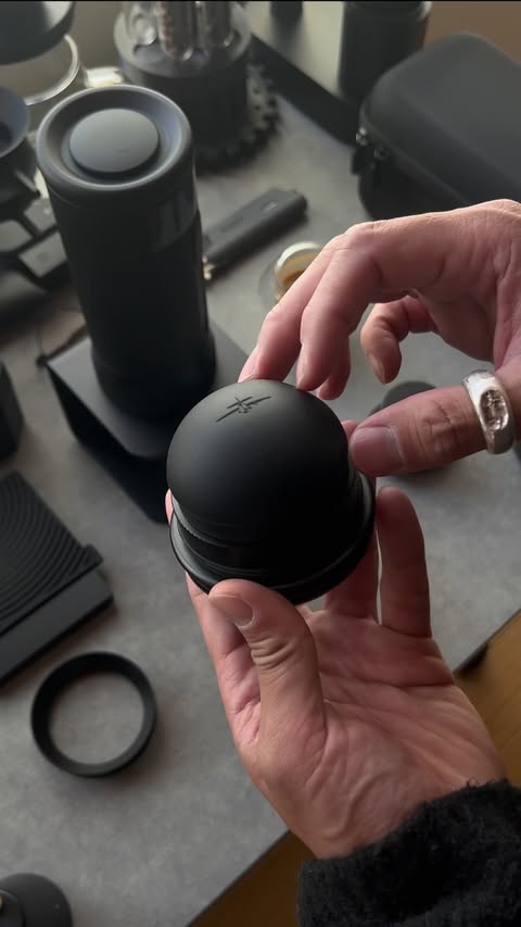 Instagram post by @kou.003 for Mhw3bomber. Caption reads: Coffee break.

X-Press58

@mhw_3bomber....