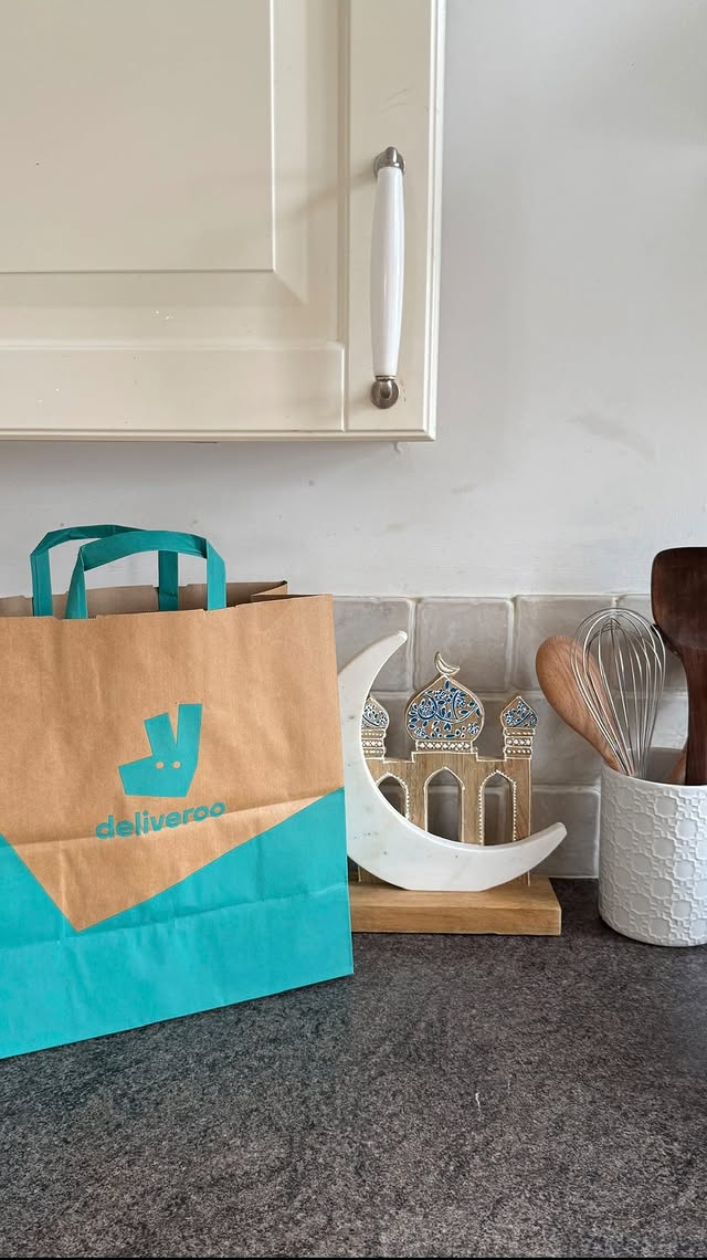 Instagram post by @zahraaa1 for Deliveroo. Caption reads: [...] with a quick @sainsburys order on @deliveroo....