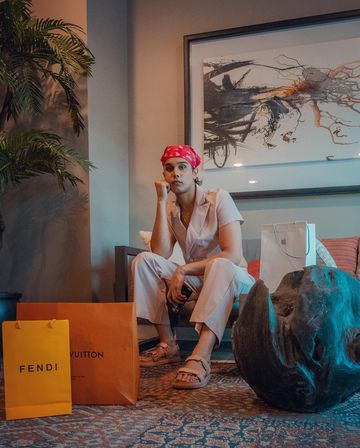 Instagram post by @karanmalikofficial for US Bank. Caption reads: #ad Birthdays are all about shopping sprees and....