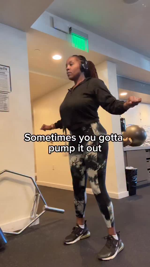 Instagram post by @christalluster for Premier Protein. Caption reads: [...] #gymmotivation #fitnessjourney 🧃....