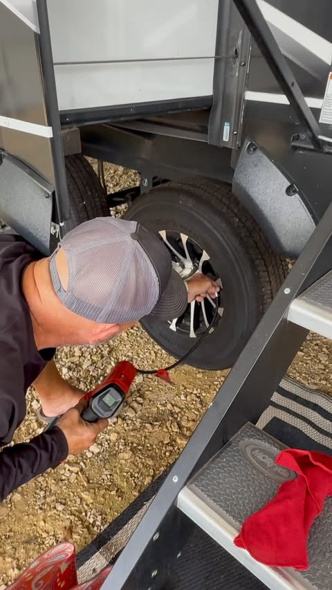 Instagram post by @gills_on_wheels for GEICO. Caption reads: [...] you are covered for the unexpected with....