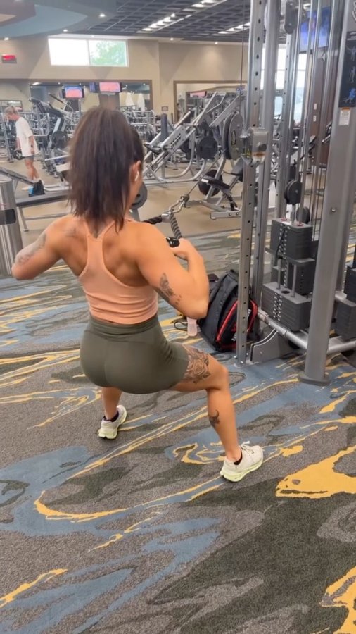 Instagram post by @randifield for PERFECT Sports. Caption reads: [...] 

Let me educate you a little bit on PERFECT....