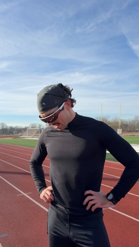 Instagram post by @ryanhartsig for Oakley. Caption reads: See what the pros see with my @oakleymeta AI....