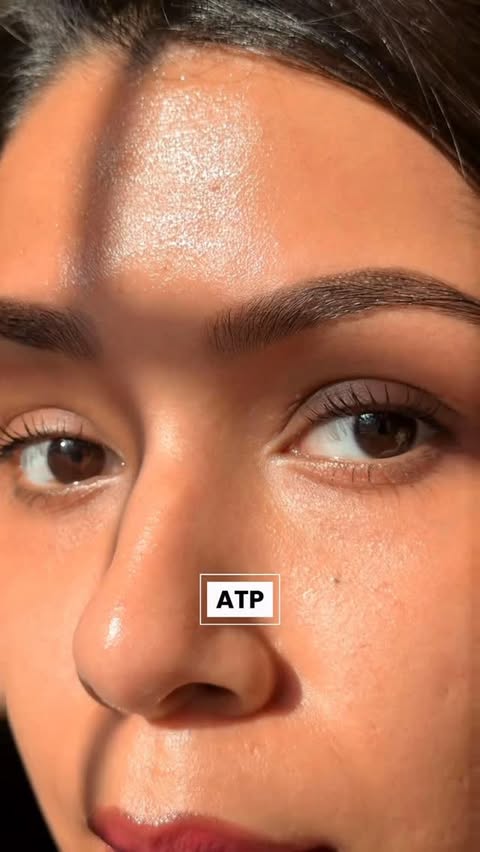 Instagram post by @devikavohra for Novology. Caption reads: [...] for the link 💬✨

I’ve been using the....