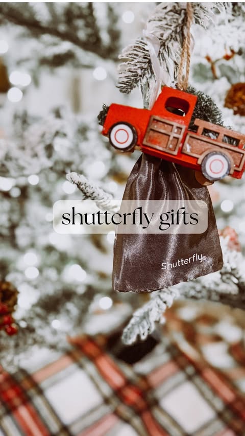 Instagram post by @ejgreen14 for Shutterfly. Caption reads: [...] the moments we never want to forget.....