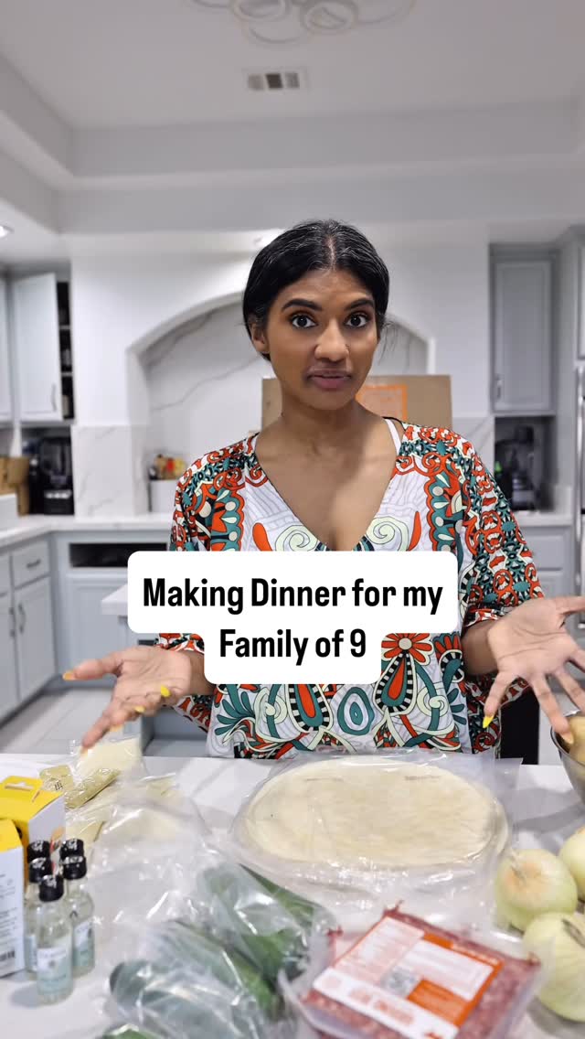 Instagram post by @mzkora for EveryPlate. Caption reads: [...] crunchy wrap with help from @everyplate and....