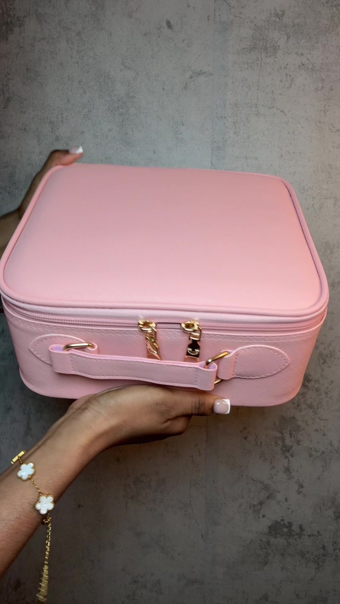 TikTok post by @iiamteresak for Umitec. Caption reads: Makeup anywhere, anytime! With @Umitec Travel LED....