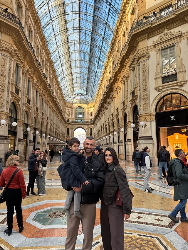 Instagram post by @yassemindursun for Missoni. Caption reads: Milano❣️#reklam.