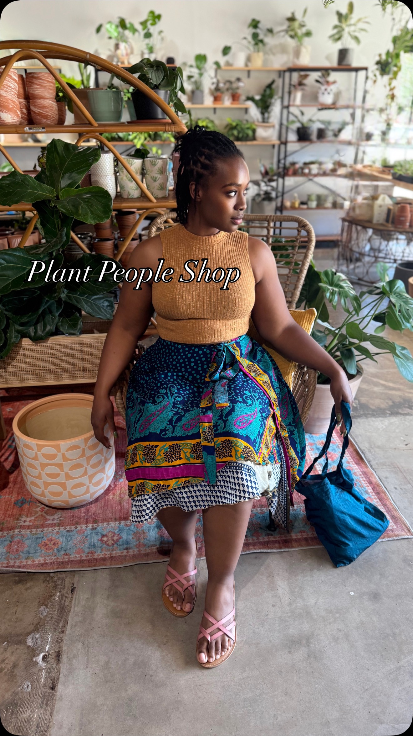 Instagram post by @thesunshine_ra for Darn Good Yarn. Caption reads: I think I liked getting dirty #☀️ 

I see why....