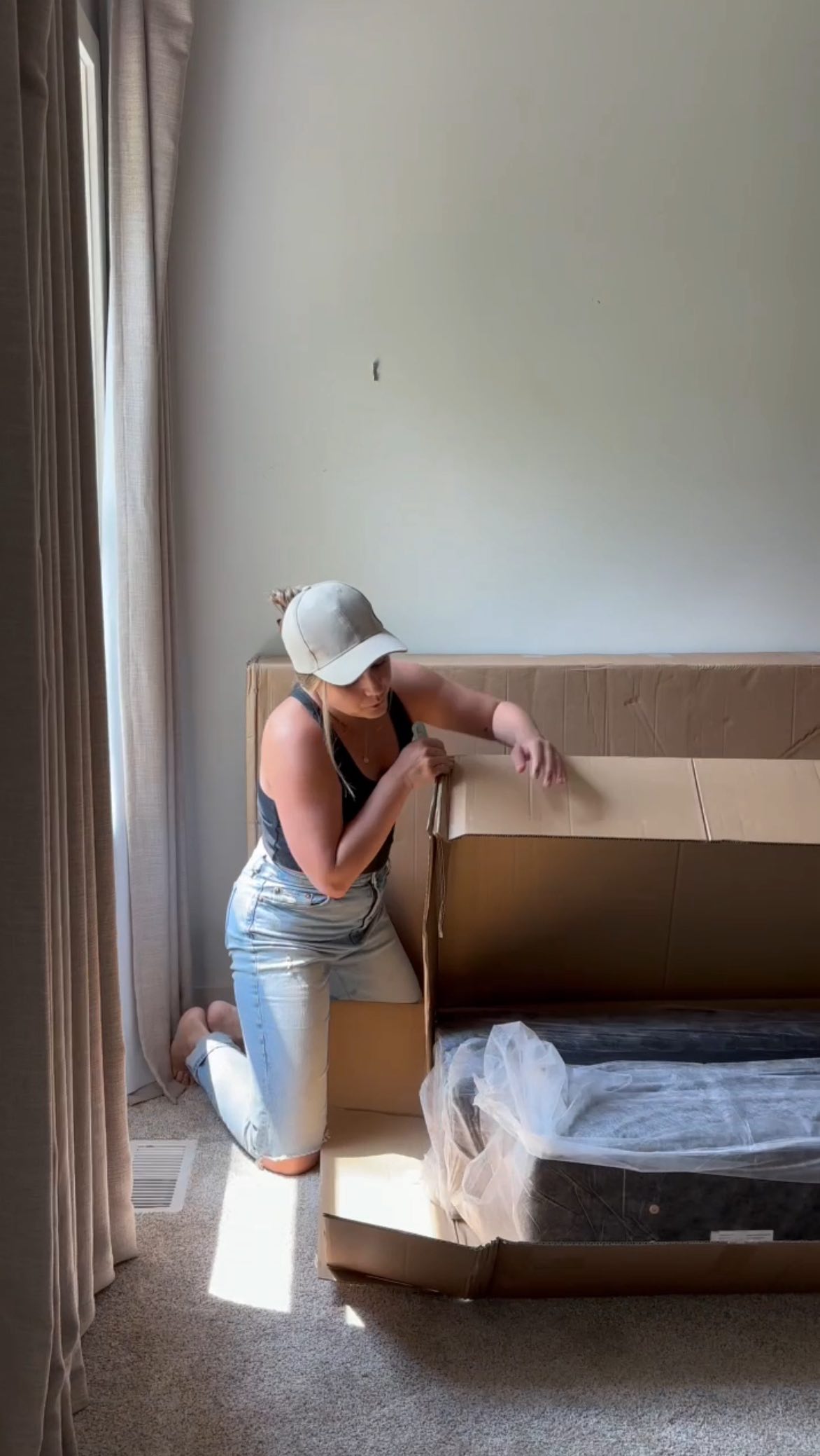 Instagram post by @emmajwassink for Silk & Snow. Caption reads: I’ve had a Pinterest board going for this bedroom....