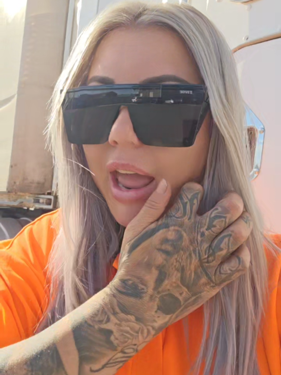 TikTok post by @blayzewilliamsbb for TWO SVGE. Caption reads: [...] won't fit down is unmatched 😂 sunnies @TWO....